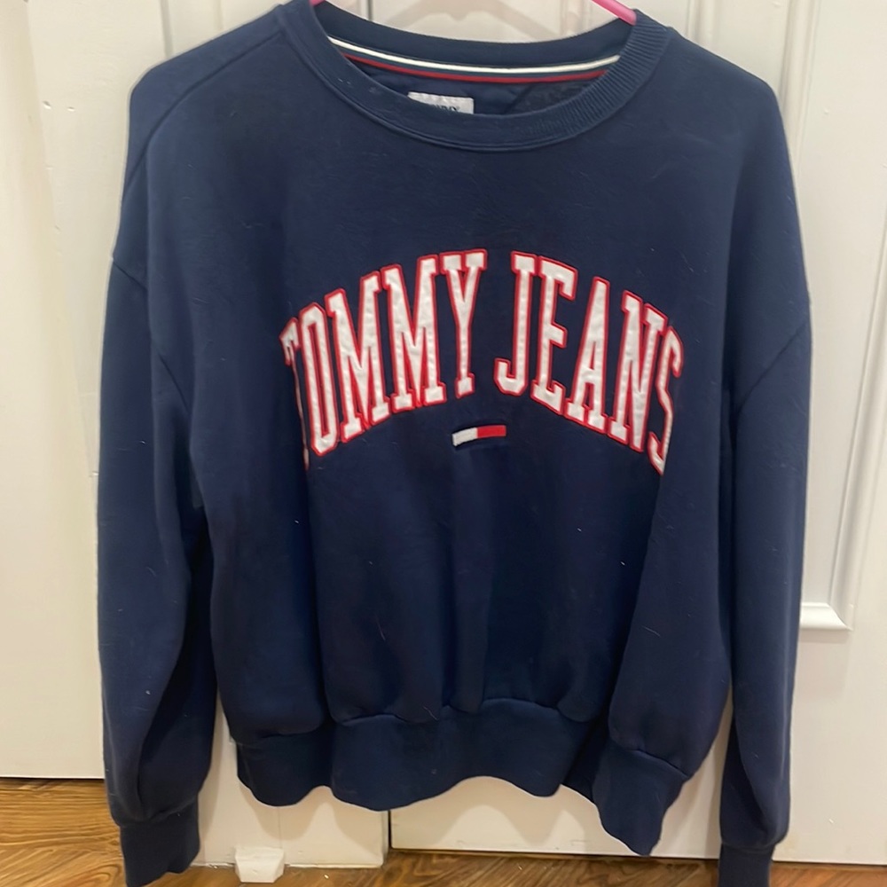 Tommy Hilfiger sweatshirt size medium